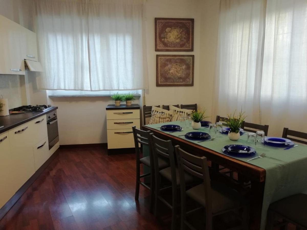 Saint Peter Vatican City Large Apartment Barbara Casa Vacanza Rome Exterior photo